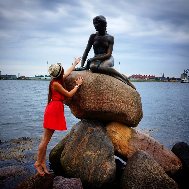 https://mdw-travel-data-us-east-1.s3.amazonaws.com/img/country/Denmark/Egtved-Girl/img_02.jpg