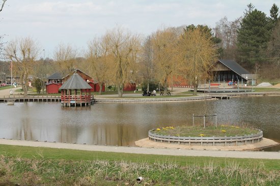 https://mdw-travel-data-us-east-1.s3.amazonaws.com/img/country/Denmark/Fredericia-Havnepromenade/img_02.jpg