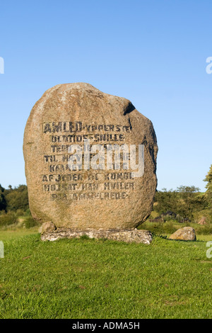 https://mdw-travel-data-us-east-1.s3.amazonaws.com/img/country/Denmark/Hamlets-Grave/img_01.jpg