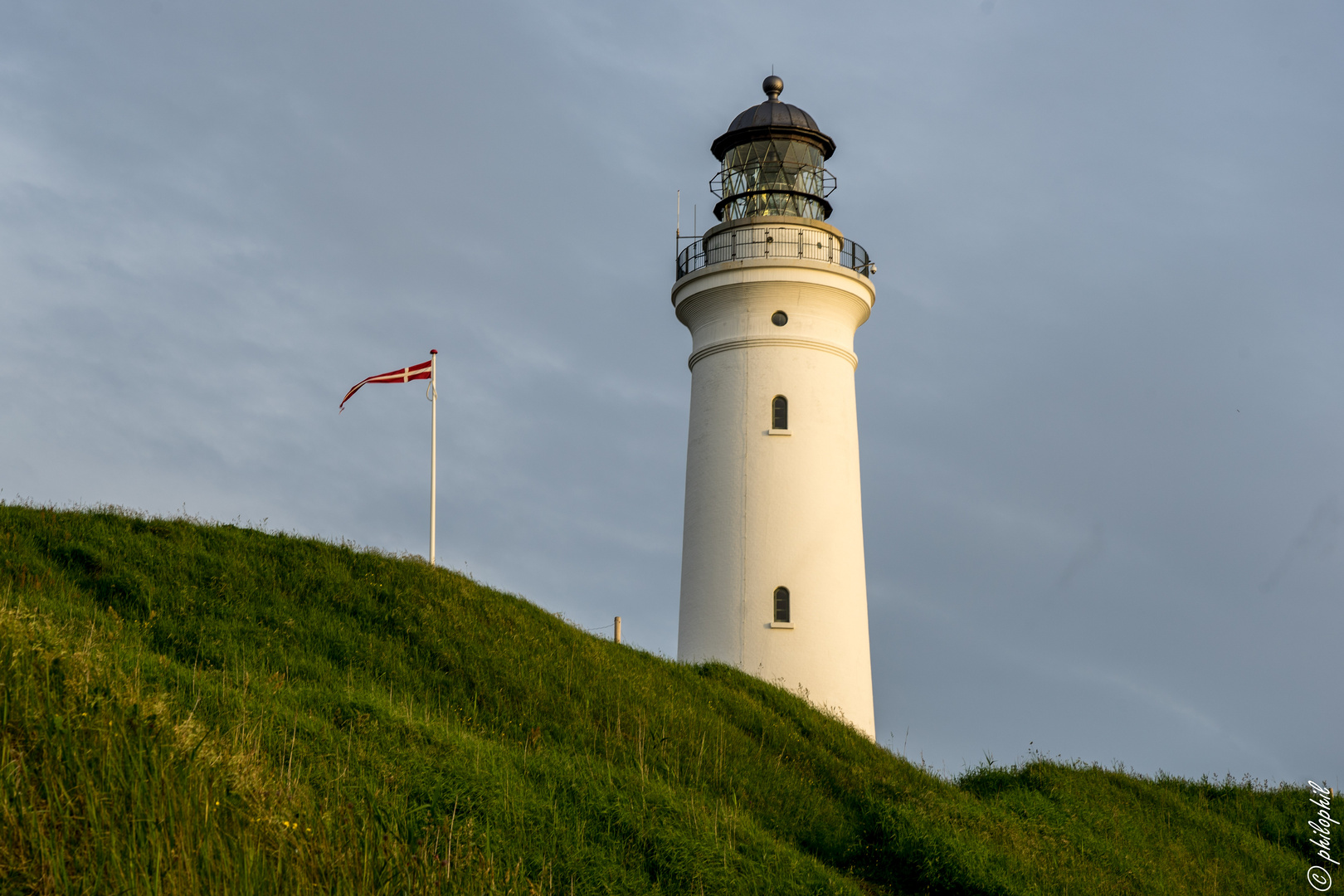 https://mdw-travel-data-us-east-1.s3.amazonaws.com/img/country/Denmark/Hirtshals-Fyr/img_01.jpg