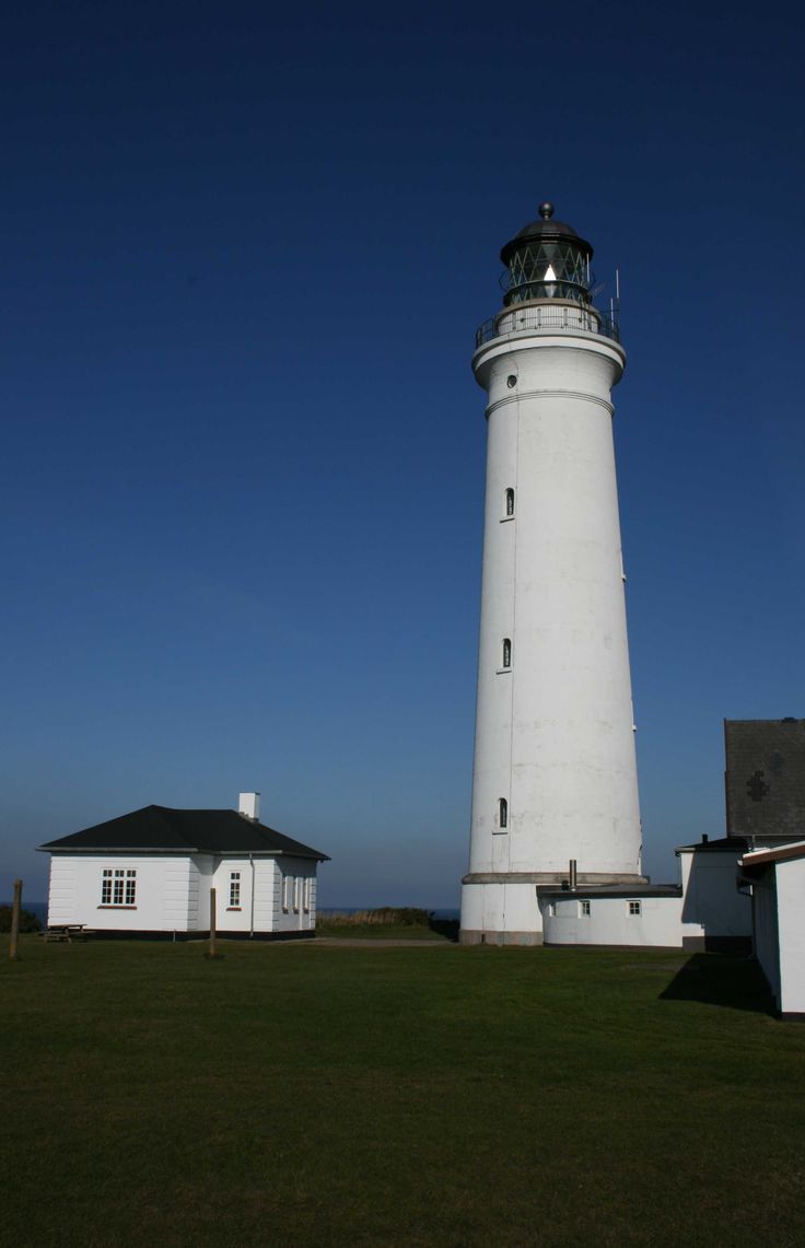 https://mdw-travel-data-us-east-1.s3.amazonaws.com/img/country/Denmark/Hirtshals-Fyr/img_03.jpg