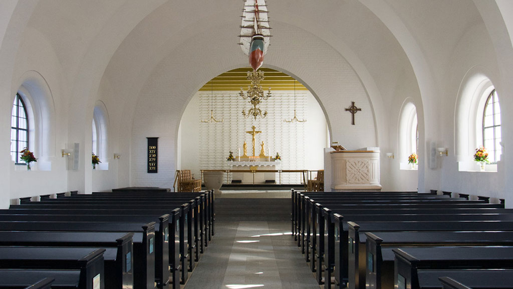 https://mdw-travel-data-us-east-1.s3.amazonaws.com/img/country/Denmark/Hirtshals-Kirke/img_02.jpg