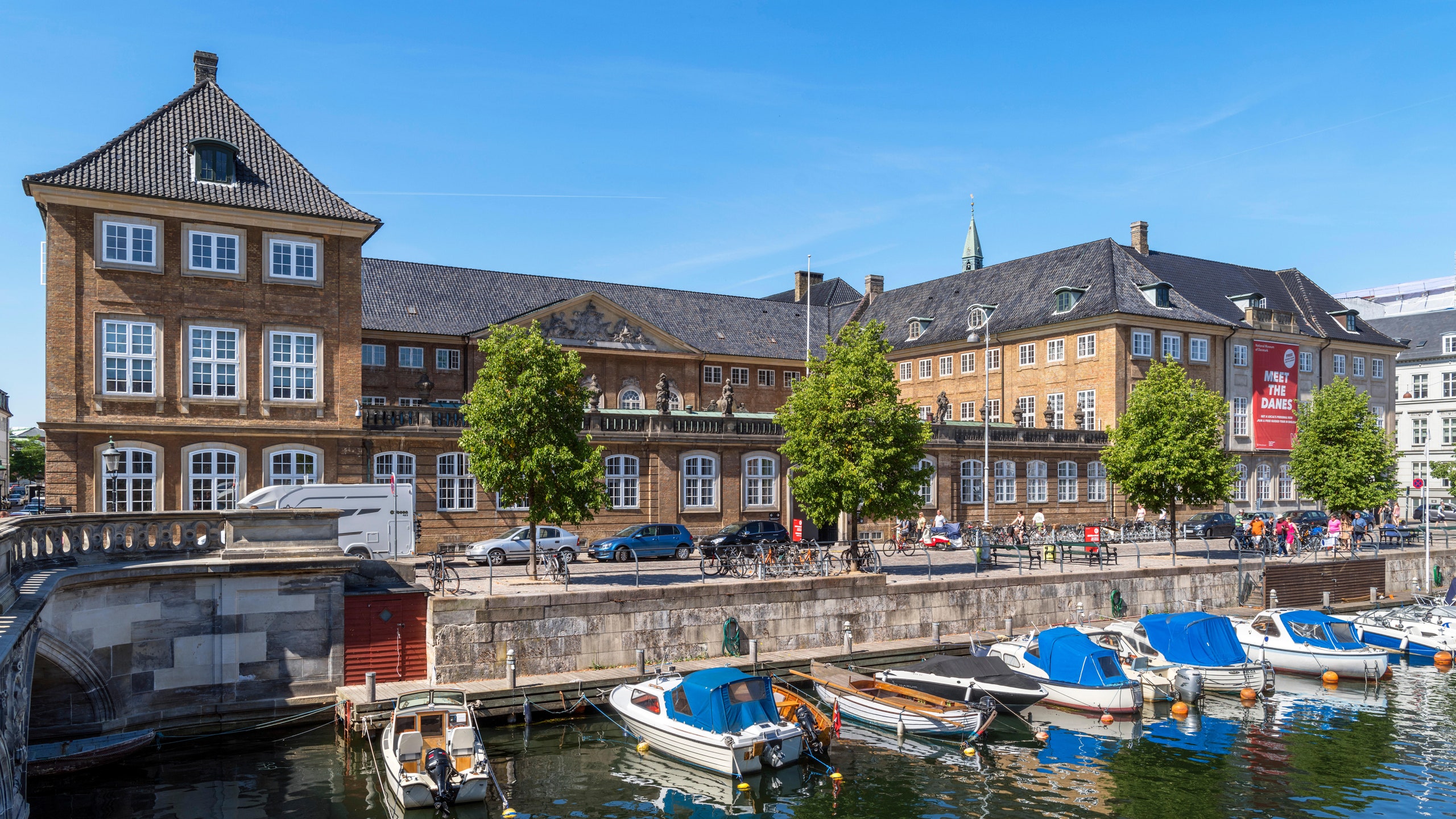 https://mdw-travel-data-us-east-1.s3.amazonaws.com/img/country/Denmark/Holbaek-Museum/img_02.jpg