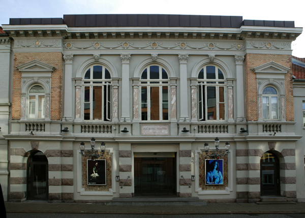 https://mdw-travel-data-us-east-1.s3.amazonaws.com/img/country/Denmark/Holbaek-Theater/img_03.jpg