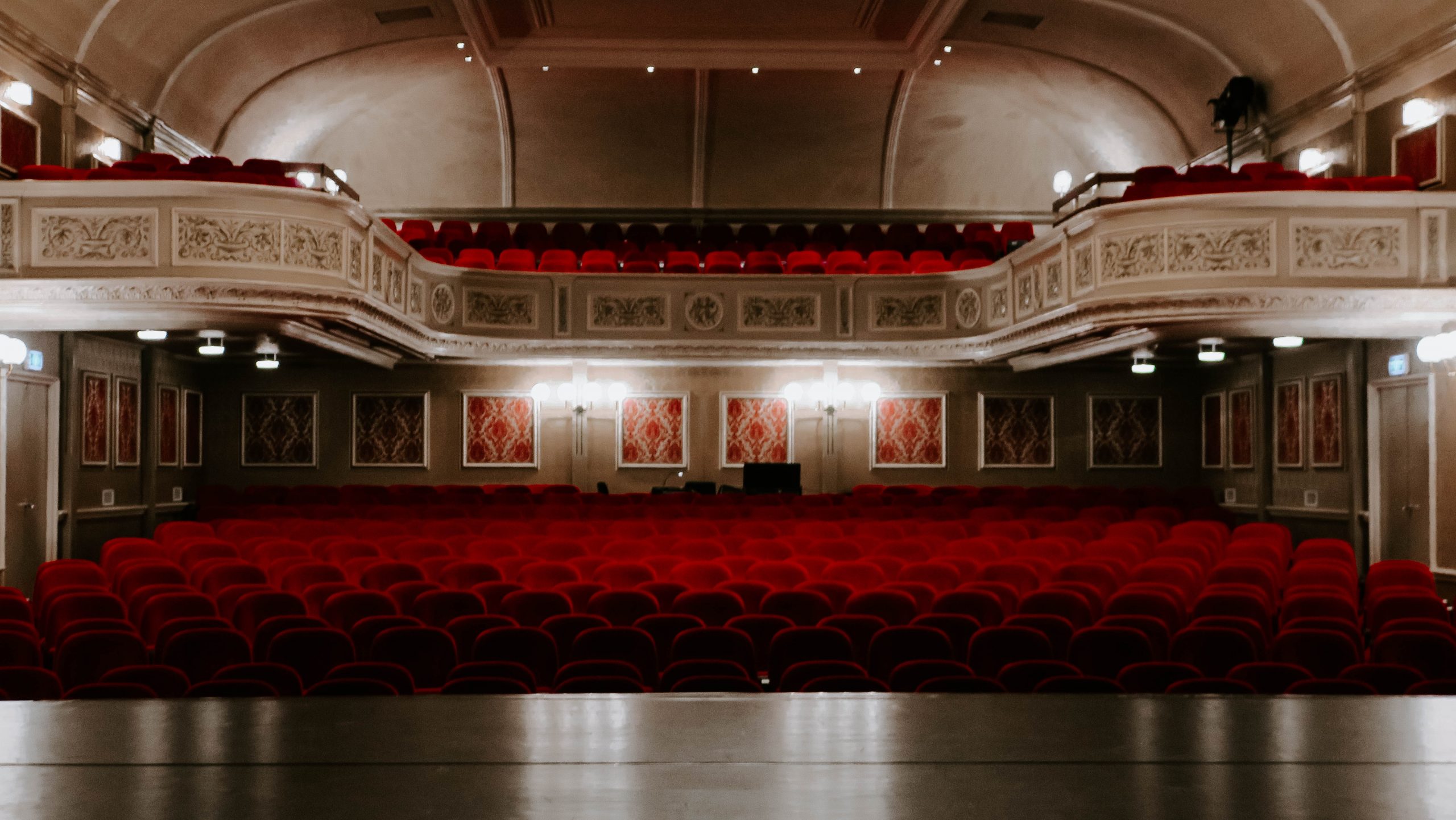 https://mdw-travel-data-us-east-1.s3.amazonaws.com/img/country/Denmark/Horsens-Ny-Teater/img_00.jpg