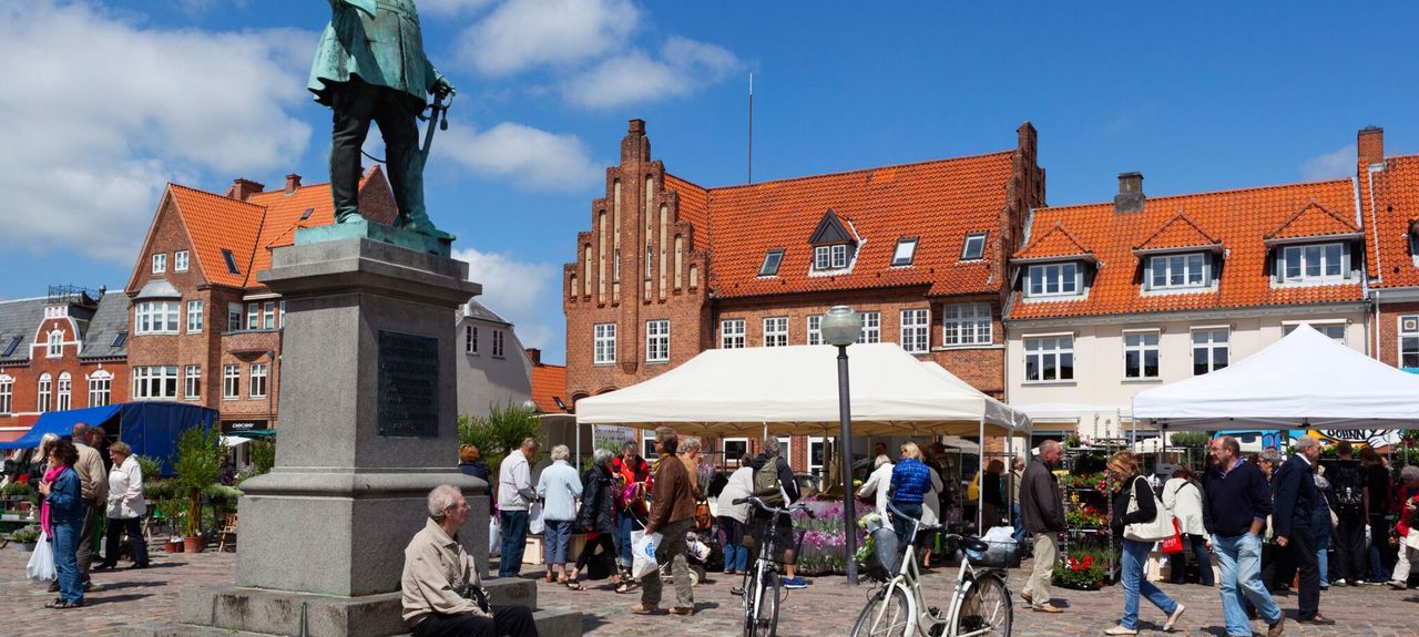 https://mdw-travel-data-us-east-1.s3.amazonaws.com/img/country/Denmark/Koge-Bugt-Strand/img_00.jpg