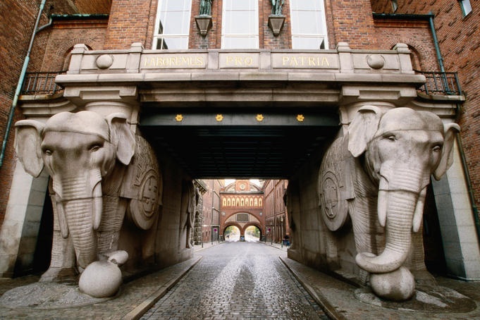 https://mdw-travel-data-us-east-1.s3.amazonaws.com/img/country/Denmark/Kunsten/img_02.jpg
