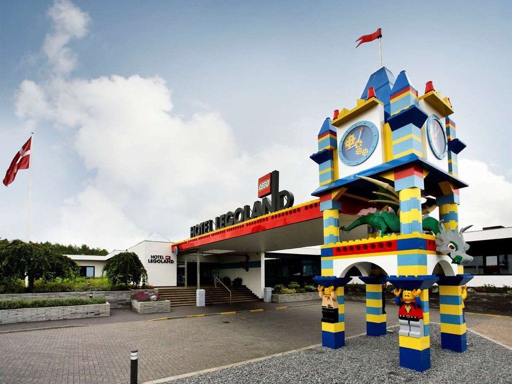 https://mdw-travel-data-us-east-1.s3.amazonaws.com/img/country/Denmark/Legoland-Billund-Resort/img_03.jpg