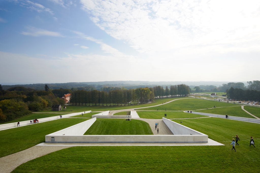 https://mdw-travel-data-us-east-1.s3.amazonaws.com/img/country/Denmark/Moesgaard-Museum/img_01.jpg