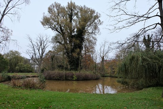 https://mdw-travel-data-us-east-1.s3.amazonaws.com/img/country/Denmark/Munke-Mose-Park/img_02.jpg