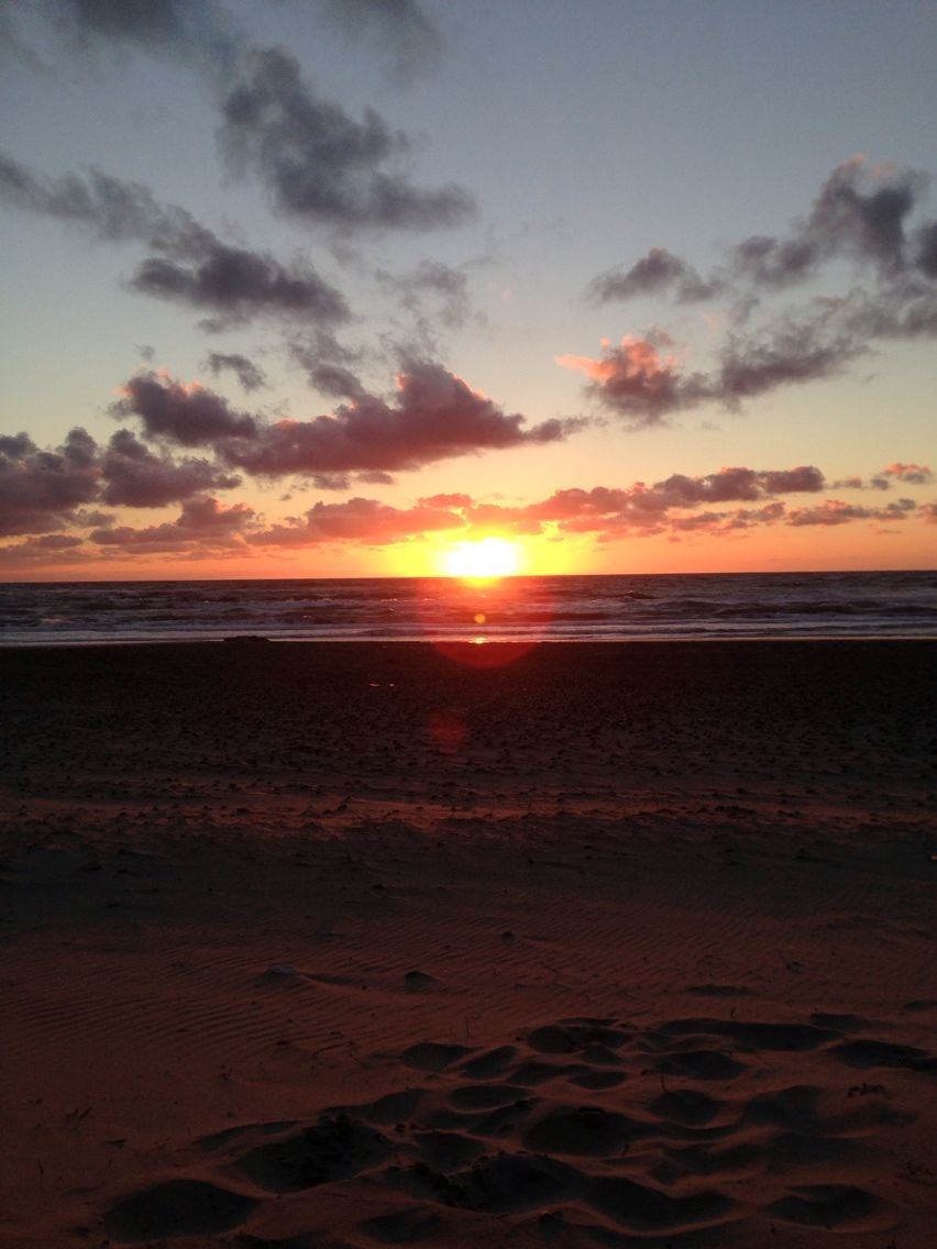 https://mdw-travel-data-us-east-1.s3.amazonaws.com/img/country/Denmark/Norlev-Beach/img_03.jpg