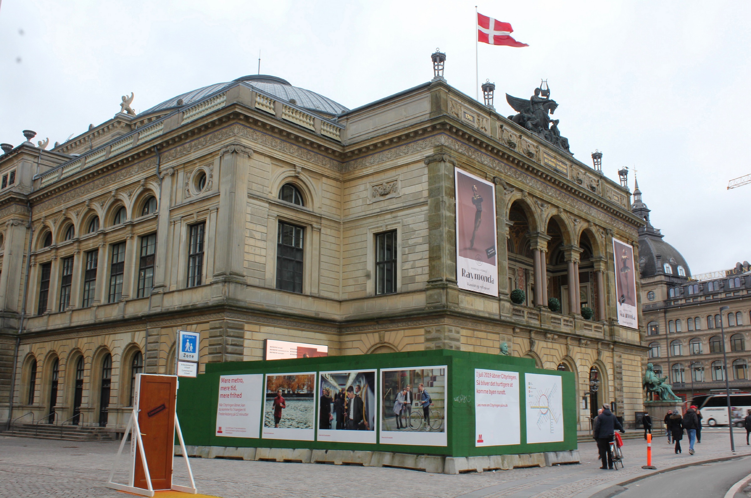 https://mdw-travel-data-us-east-1.s3.amazonaws.com/img/country/Denmark/Norregade-Teatret/img_03.jpg