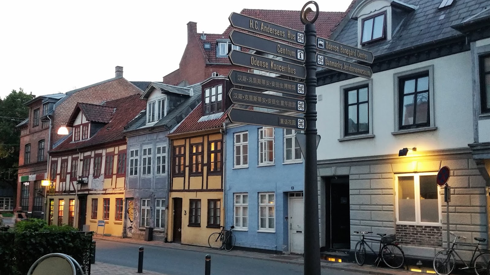 https://mdw-travel-data-us-east-1.s3.amazonaws.com/img/country/Denmark/Odense-City-Hall/img_02.jpg
