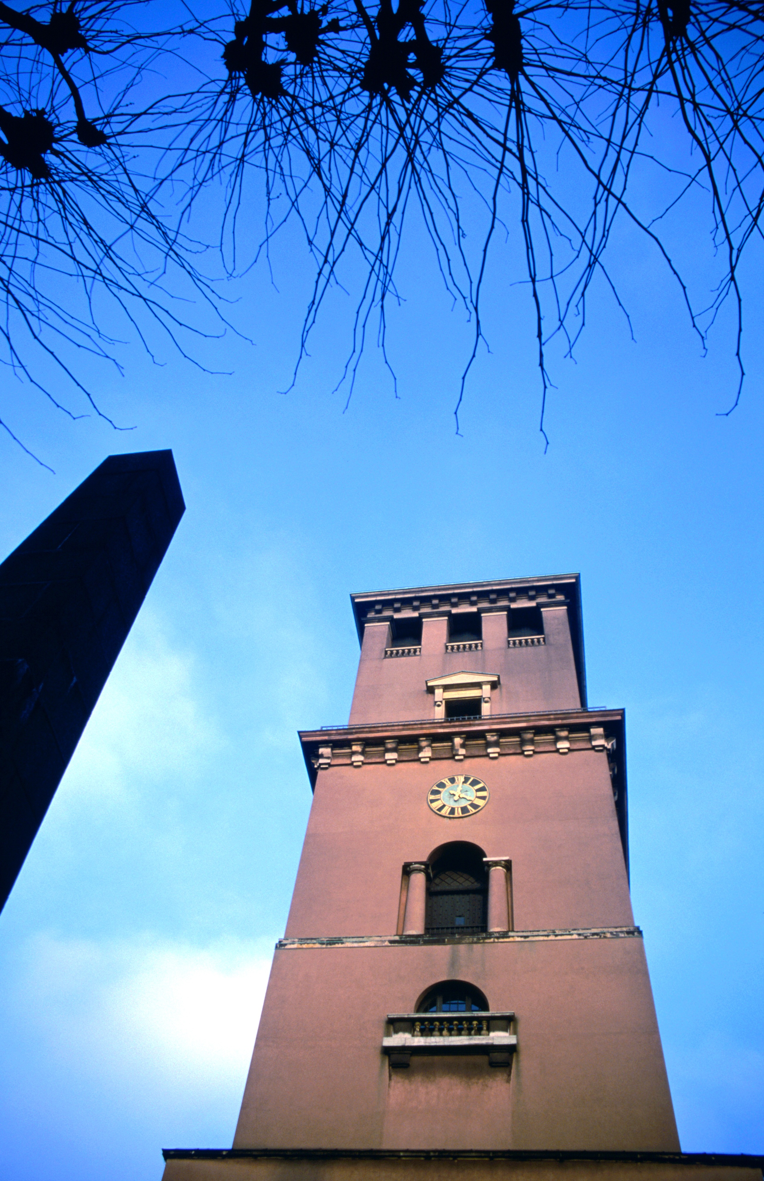 https://mdw-travel-data-us-east-1.s3.amazonaws.com/img/country/Denmark/Osterby-Kirke/img_03.jpg