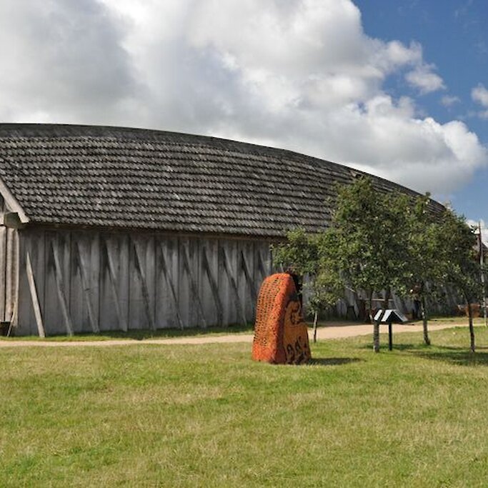 https://mdw-travel-data-us-east-1.s3.amazonaws.com/img/country/Denmark/Ribe-Viking-Center/img_02.jpg