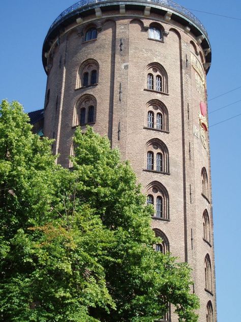 https://mdw-travel-data-us-east-1.s3.amazonaws.com/img/country/Denmark/Round-Tower/img_01.jpg