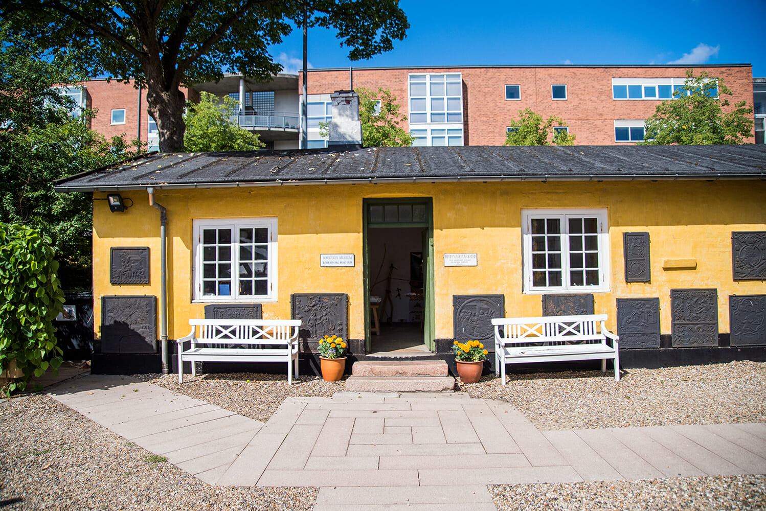 https://mdw-travel-data-us-east-1.s3.amazonaws.com/img/country/Denmark/Silkeborg-Museum/img_02.jpg