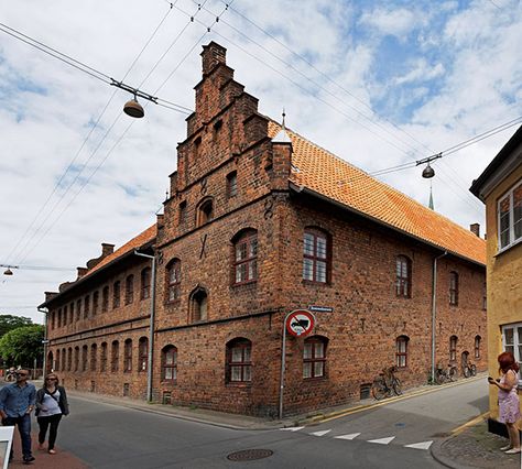 https://mdw-travel-data-us-east-1.s3.amazonaws.com/img/country/Denmark/Skaelskor-Bymuseum/img_03.jpg