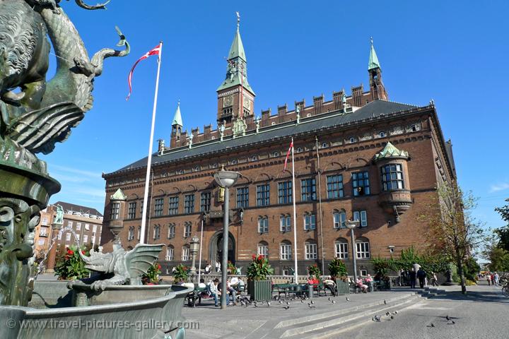https://mdw-travel-data-us-east-1.s3.amazonaws.com/img/country/Denmark/Skaelskor-Town-Hall/img_00.jpg