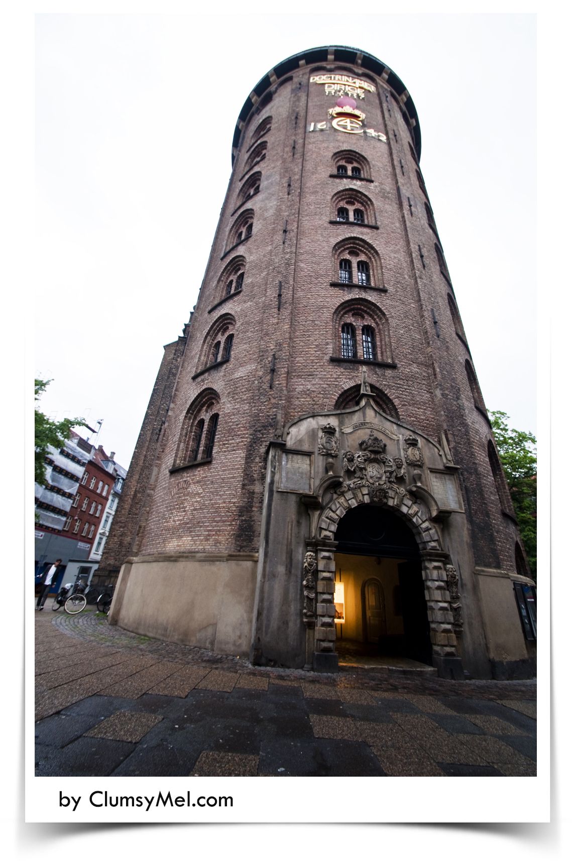 https://mdw-travel-data-us-east-1.s3.amazonaws.com/img/country/Denmark/The-Round-Tower/img_03.jpg