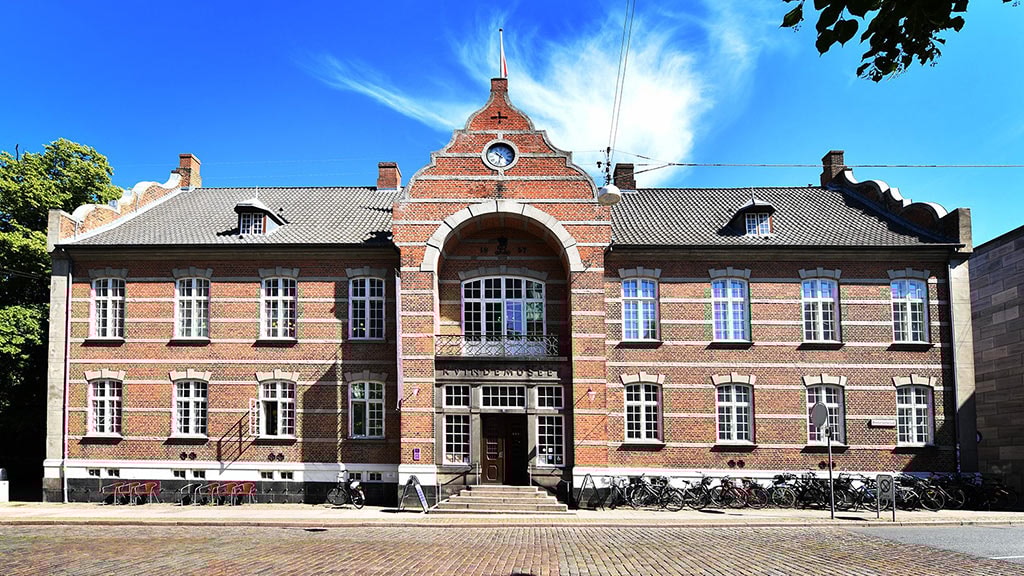 https://mdw-travel-data-us-east-1.s3.amazonaws.com/img/country/Denmark/The-Womens-Museum/img_03.jpg
