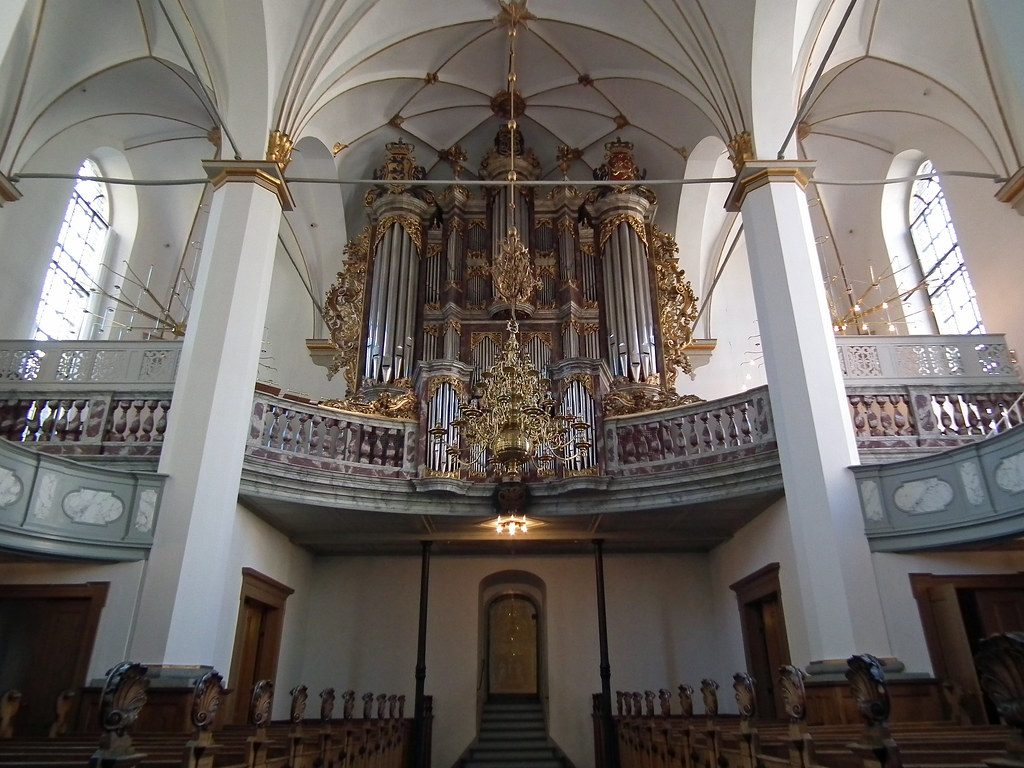 https://mdw-travel-data-us-east-1.s3.amazonaws.com/img/country/Denmark/Trinitatis-Kirke/img_02.jpg