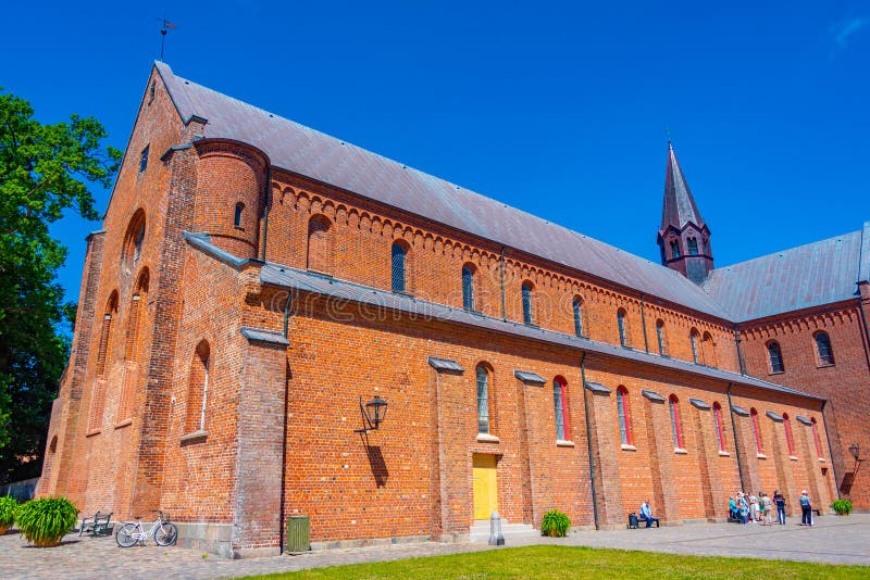 https://mdw-travel-data-us-east-1.s3.amazonaws.com/img/country/Denmark/Tvis-Klosterkirke/img_02.jpg