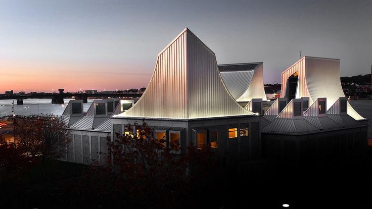 https://mdw-travel-data-us-east-1.s3.amazonaws.com/img/country/Denmark/Utzon-Center/img_02.jpg
