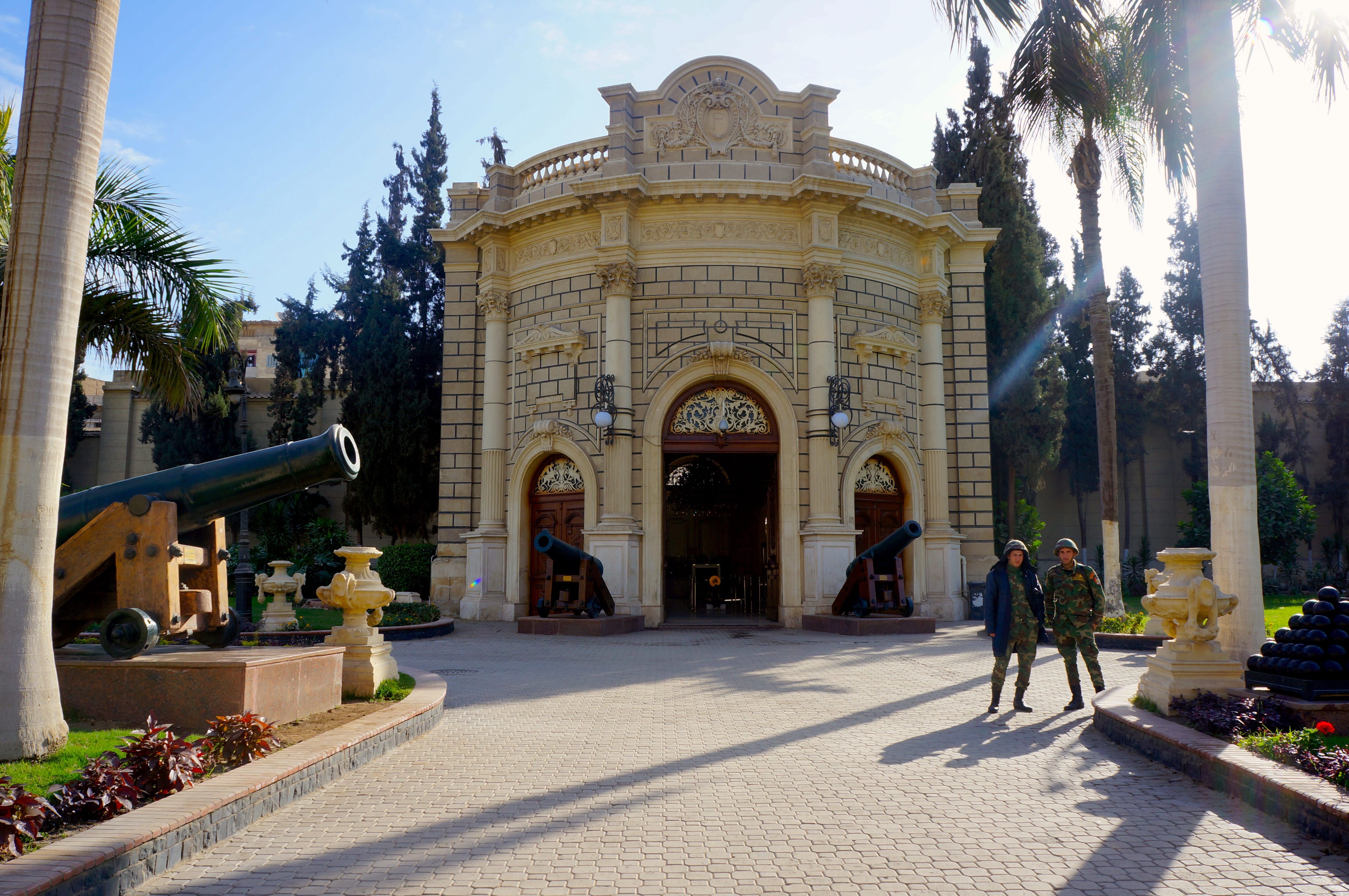 https://mdw-travel-data-us-east-1.s3.amazonaws.com/img/country/Egypt/Abdeen-Palace/img_02.jpg