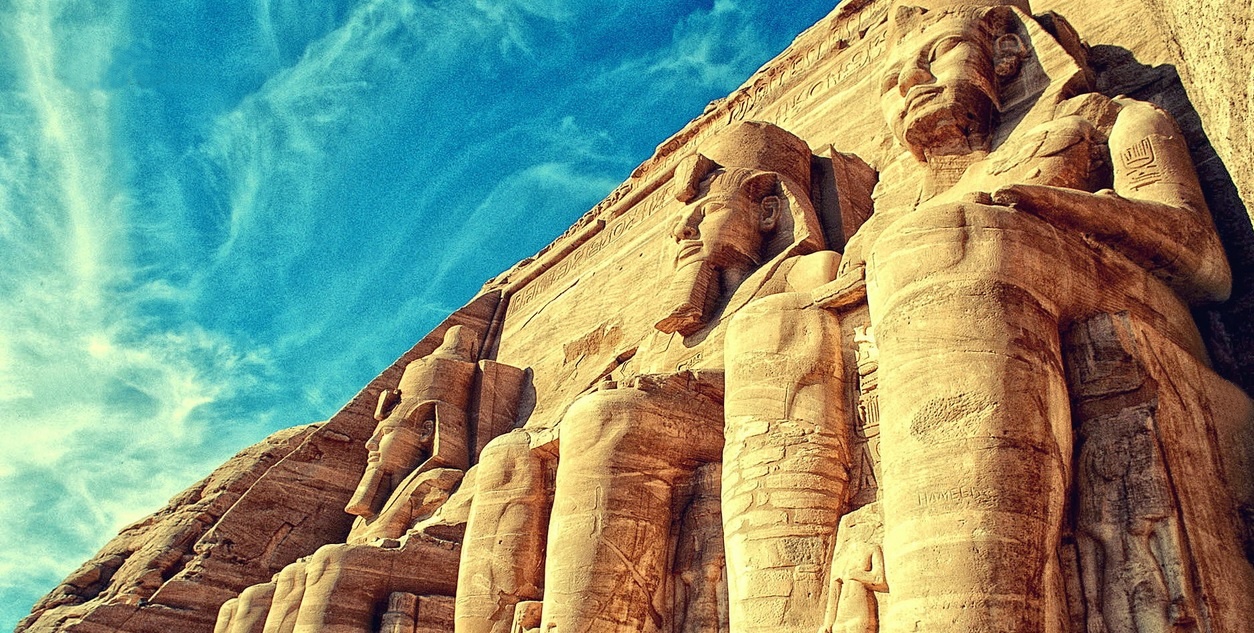https://mdw-travel-data-us-east-1.s3.amazonaws.com/img/country/Egypt/Abu-Simbel/img_03.jpg