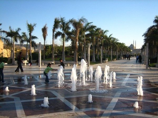 https://mdw-travel-data-us-east-1.s3.amazonaws.com/img/country/Egypt/Al-Azhar-Park/img_03.jpg