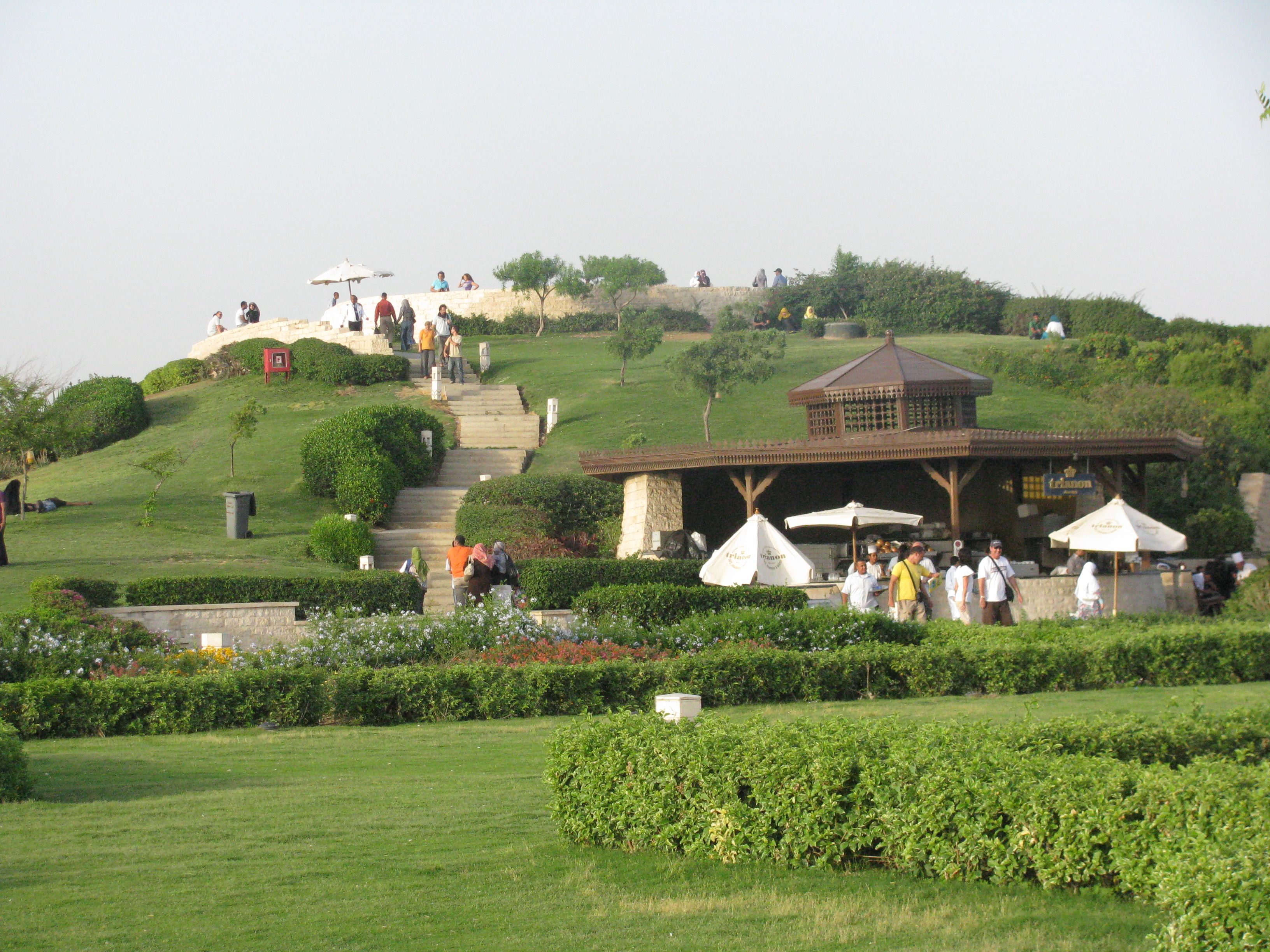 https://mdw-travel-data-us-east-1.s3.amazonaws.com/img/country/Egypt/Al-Azhar-Park/img_04.jpg