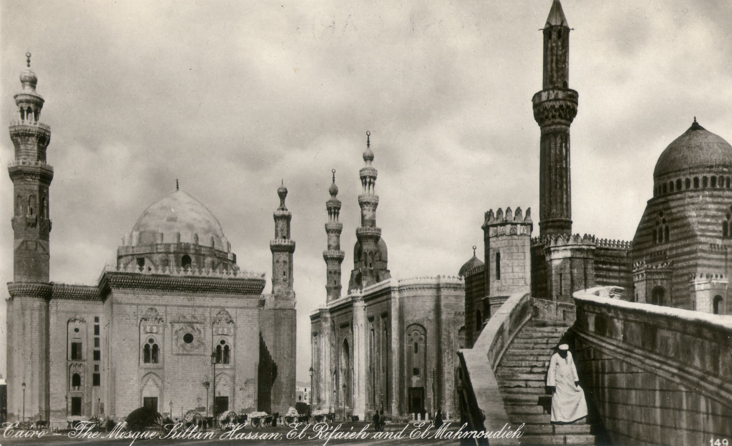 https://mdw-travel-data-us-east-1.s3.amazonaws.com/img/country/Egypt/Al-Mahmoudia-Mosque/img_01.jpg