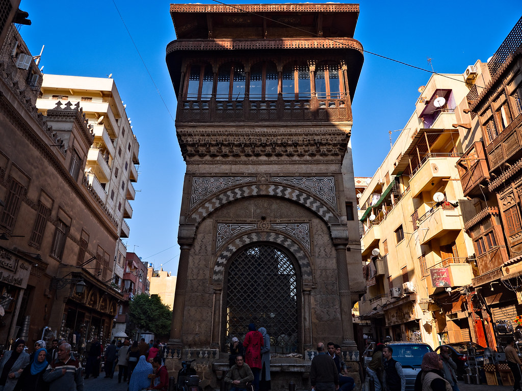 https://mdw-travel-data-us-east-1.s3.amazonaws.com/img/country/Egypt/Al-Muizz-Street/img_01.jpg
