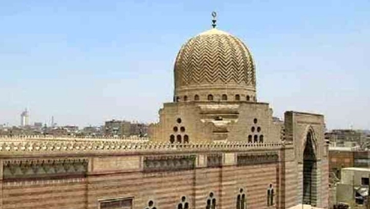 https://mdw-travel-data-us-east-1.s3.amazonaws.com/img/country/Egypt/Al-Sultani-Mosque/img_03.jpg