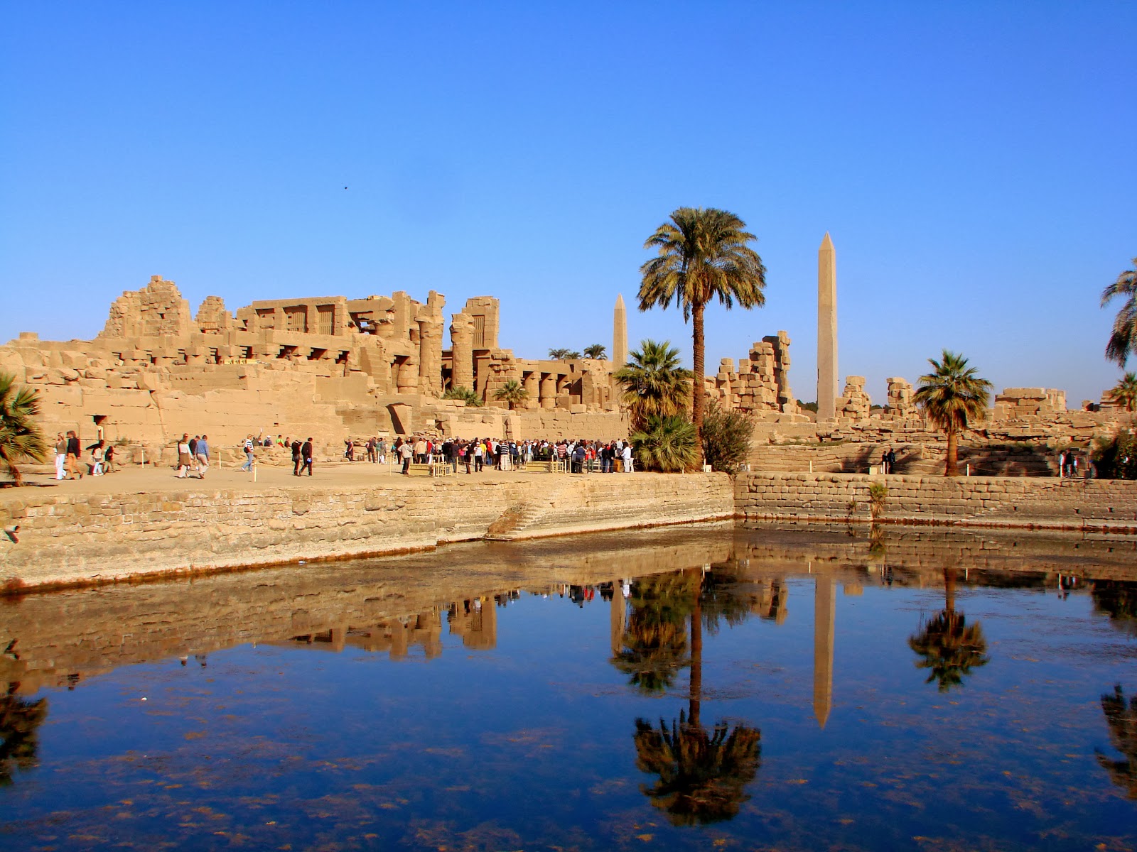 https://mdw-travel-data-us-east-1.s3.amazonaws.com/img/country/Egypt/Badran-Palace/img_03.jpg