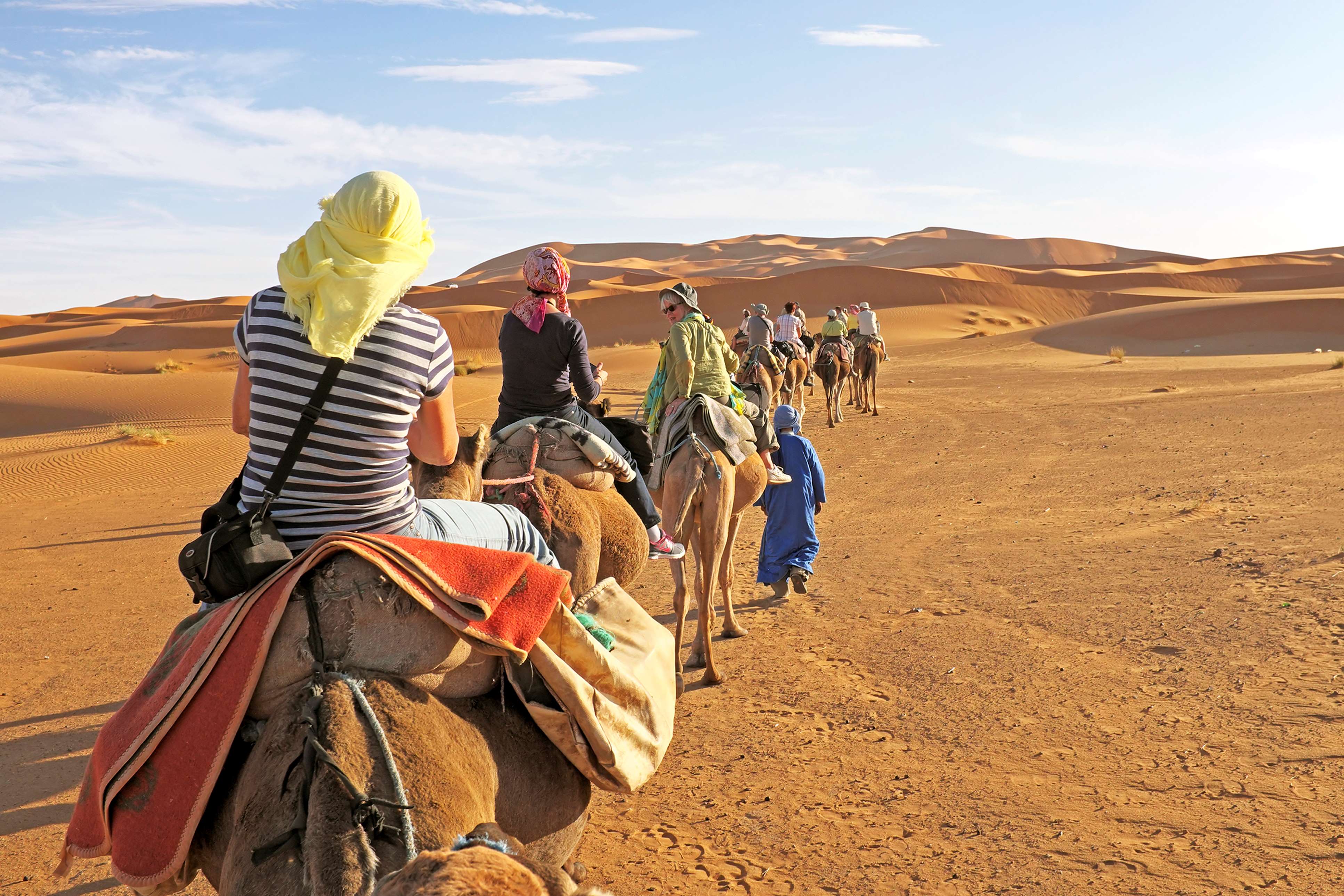 https://mdw-travel-data-us-east-1.s3.amazonaws.com/img/country/Egypt/Camel-Safari/img_03.jpg