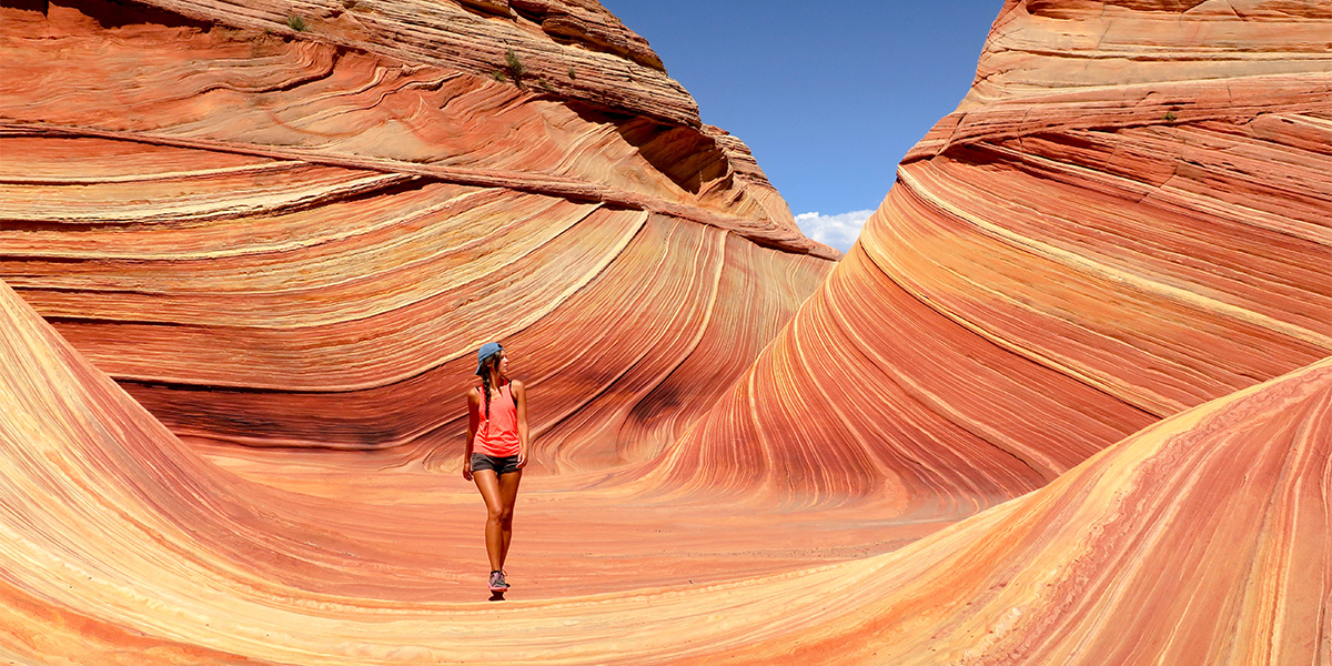 https://mdw-travel-data-us-east-1.s3.amazonaws.com/img/country/Egypt/Colored-Canyon/img_02.jpg