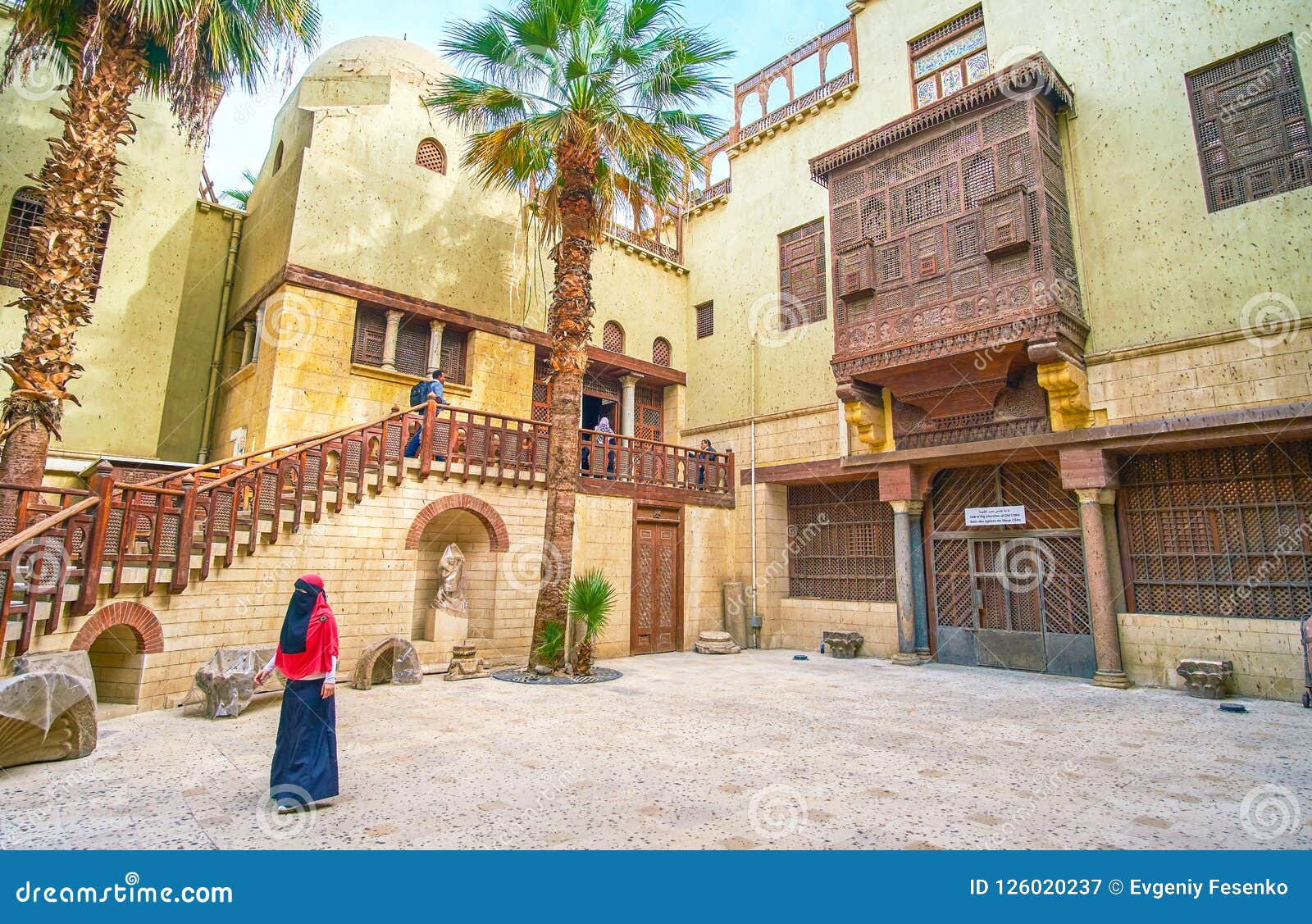 https://mdw-travel-data-us-east-1.s3.amazonaws.com/img/country/Egypt/Coptic-Cairo/img_02.jpg