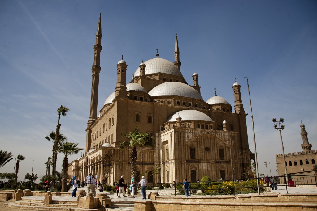 https://mdw-travel-data-us-east-1.s3.amazonaws.com/img/country/Egypt/Coptic-Cairo/img_04.jpg
