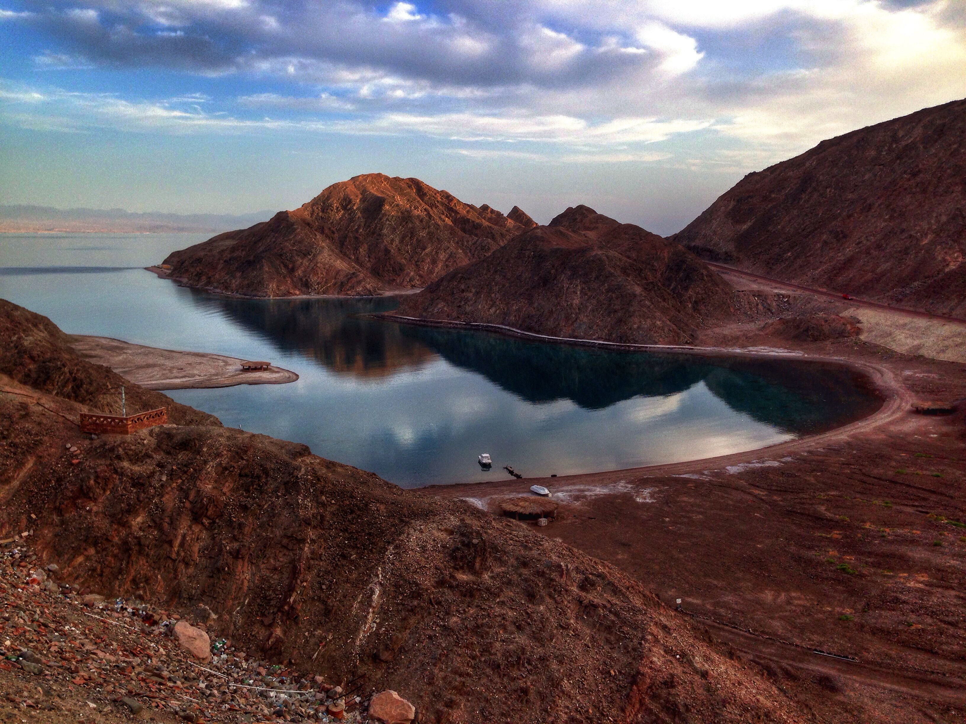 https://mdw-travel-data-us-east-1.s3.amazonaws.com/img/country/Egypt/Fjord-Bay/img_03.jpg