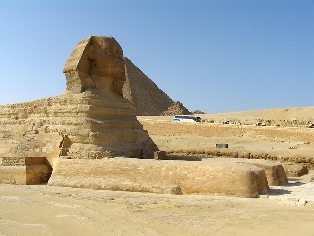 https://mdw-travel-data-us-east-1.s3.amazonaws.com/img/country/Egypt/Giza-Plateau/img_01.jpg