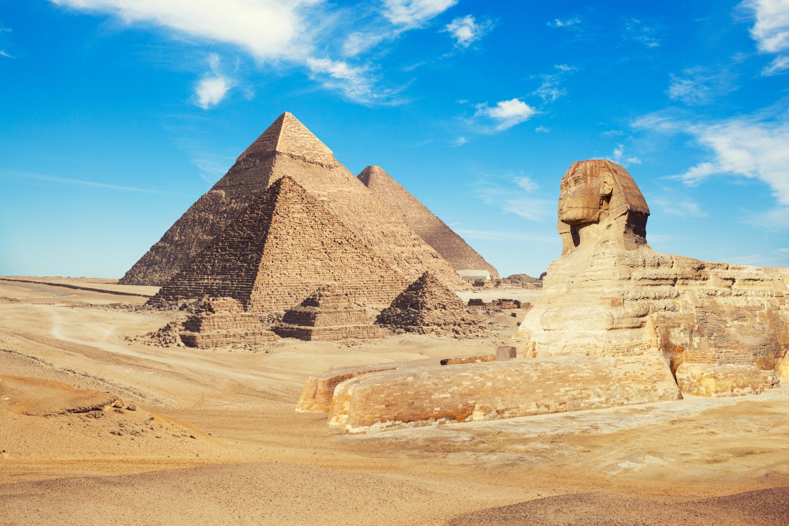 https://mdw-travel-data-us-east-1.s3.amazonaws.com/img/country/Egypt/House-of-Al-Bashir/img_01.jpg