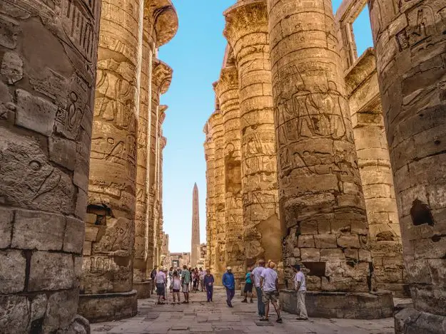 https://mdw-travel-data-us-east-1.s3.amazonaws.com/img/country/Egypt/Hypostyle-Hall-at-Karnak/img_03.jpg