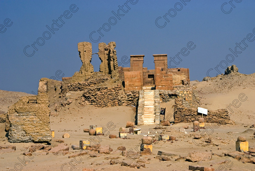 https://mdw-travel-data-us-east-1.s3.amazonaws.com/img/country/Egypt/Karanis/img_02.jpg