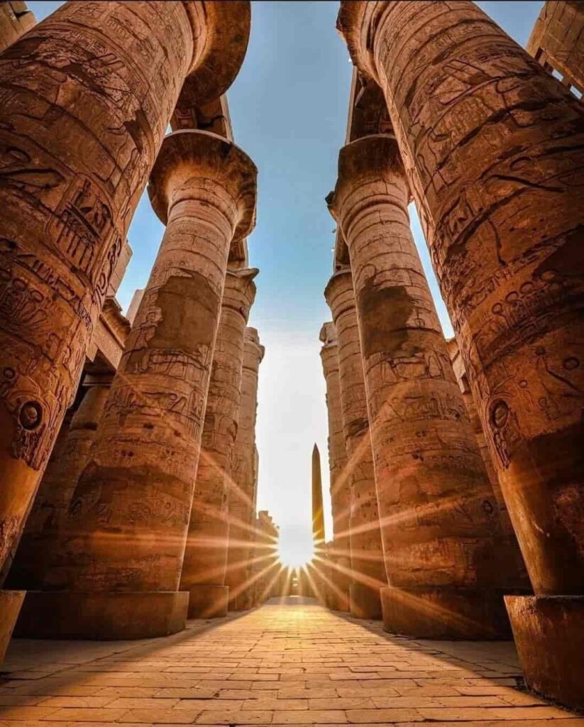 https://mdw-travel-data-us-east-1.s3.amazonaws.com/img/country/Egypt/Karnak-Temple/img_01.jpg