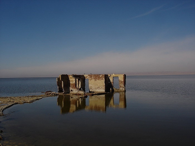 https://mdw-travel-data-us-east-1.s3.amazonaws.com/img/country/Egypt/Lake-Qarun/img_01.jpg