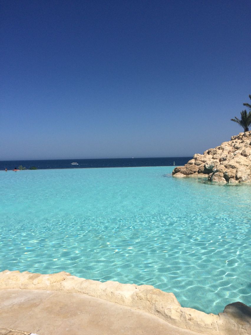 https://mdw-travel-data-us-east-1.s3.amazonaws.com/img/country/Egypt/Makadi-Bay/img_03.jpg