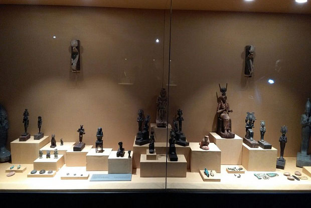 https://mdw-travel-data-us-east-1.s3.amazonaws.com/img/country/Egypt/Mallawi-Museum/img_02.jpg