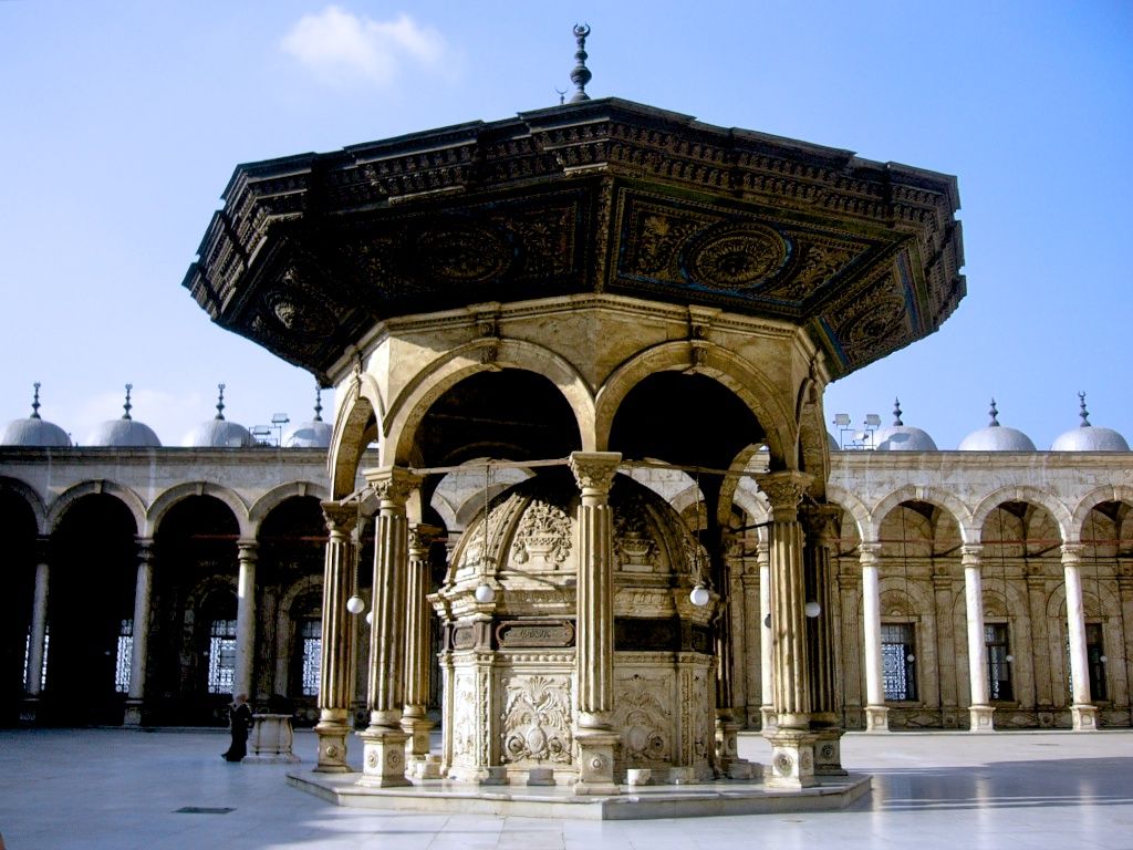 https://mdw-travel-data-us-east-1.s3.amazonaws.com/img/country/Egypt/Mohammed-Ali-Mosque/img_02.jpg